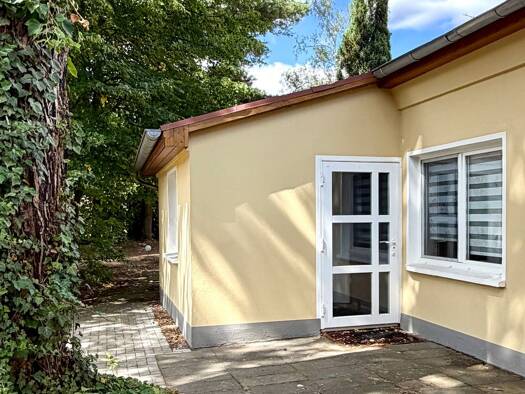 Bungalow zum Kauf 349.900 € 3 Zimmer 64,9 m² 1.321 m² Grundstück frei ab sofort Grünheide Grünheide (Mark) 15537