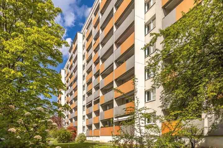 Wohnung zur Miete 402 € 2 Zimmer 49,5 m²<br/>Wohnfläche 5.<br/>Geschoss 19.02.2025<br/>Verfügbarkeit Holbeinstr. 28 Johannstadt-Süd (Permoserstr.) Dresden 01307