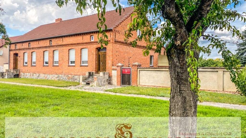 Mehrfamilienhaus zum Kauf 180.000 € 8 Zimmer 160 m² 4.970 m² Grundstück Berge 19348