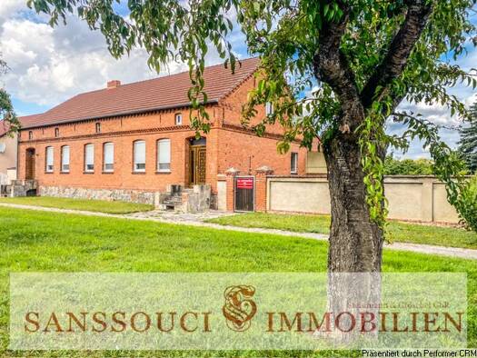 Mehrfamilienhaus zum Kauf 169.000 € 8 Zimmer 160 m² 4.970 m² Grundstück Berge Berge 19348