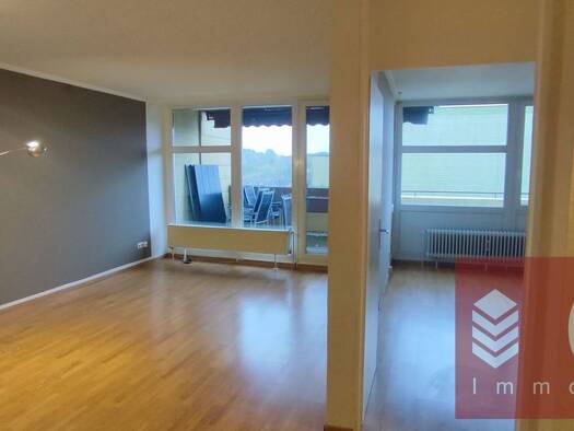 Wohnung zum Kauf 95.000 € 2 Zimmer 70 m² 6. Geschoss frei ab sofort Lehrte 31275