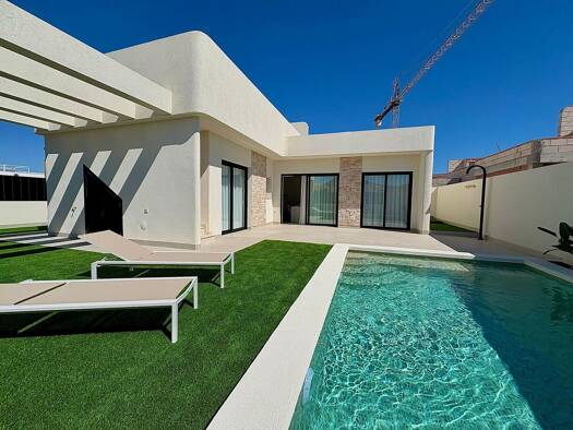 Villa zum Kauf - Erstbezug provisionsfrei 379.950 € 4 Zimmer 120 m² 242 m² Grundstück Roldan 30709