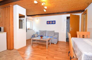 Wohnung zur Miete Wohnen auf Zeit 670 € 2 Zimmer 46 m² frei ab 18.07.2025 Blansingen Efringen-Kirchen Blansingen 79588