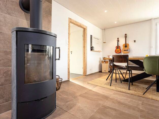 Einfamilienhaus zum Kauf 530.000 € 5 Zimmer 106 m² 1.426 m² Grundstück Hüsingen Steinen 79585