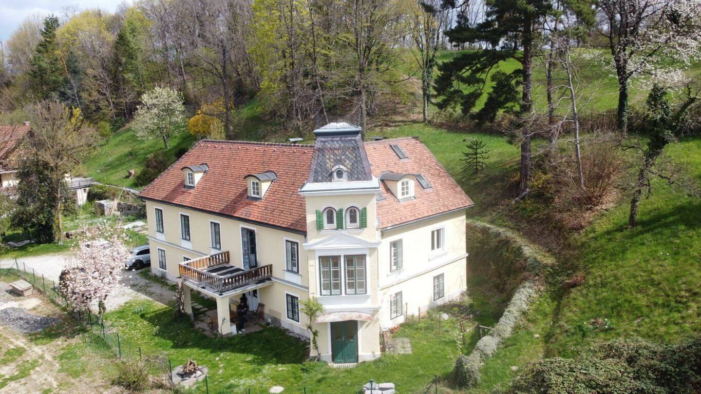 Villa zum Kauf