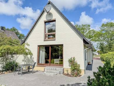 Haus zum Kauf 575.000 € 7 Zimmer 135 m² 806 m² Grundstück Sankt Peter-Ording 25826