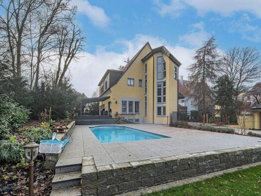 Villa zum Kauf 1.950.000 € 5 Zimmer 218,8 m² 1.400 m² Grundstück Schwenningen Villingen-Schwenningen 78054