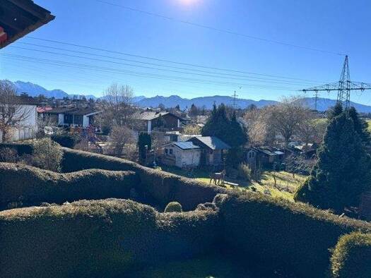 Reihenmittelhaus zum Kauf 660.000 € 4 Zimmer 137 m² 180 m² Grundstück Weindorf Murnau am Staffelsee 82418