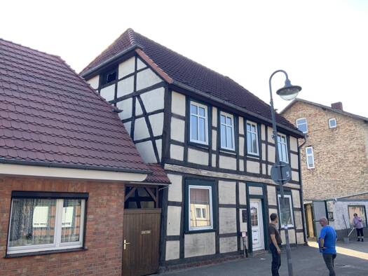 Mehrfamilienhaus zum Kauf 44.000 € 12 Zimmer 220 m² 280 m² Grundstück Neustadt-Glewe Neustadt-Glewe 19306
