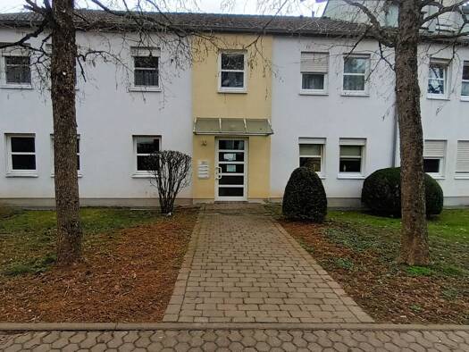 Wohnung zur Miete nur mit Wohnberechtigungsschein 473 € 2 Zimmer 64,9 m² 1. Geschoss frei ab 01.11.2026 Quint Trier 54293