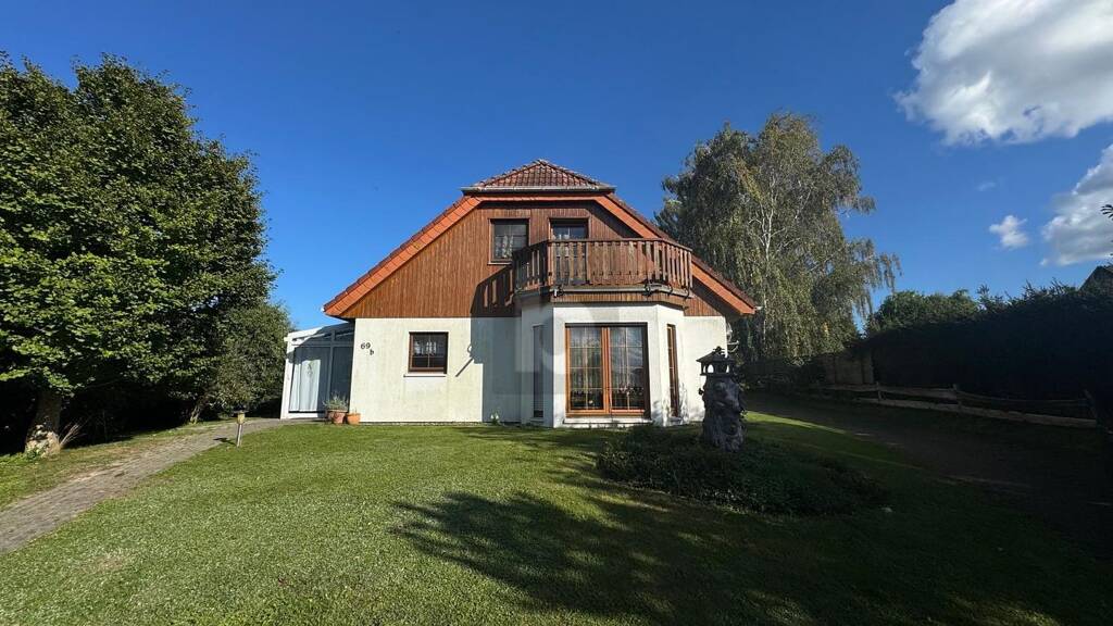 Einfamilienhaus zum Kauf 349.000 € 5 Zimmer 122 m² 1.400 m² Grundstück Hinrichshagen Hof II Hinrichshagen 17498