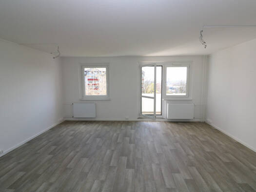 Wohnung zur Miete 379 € 3 Zimmer 54 m² 2. Geschoss Paul-Müller-Straße 76 Freiberg 09599