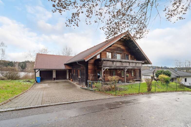 Einfamilienhaus zum Kauf 640.000 € 7 Zimmer 364 m² 943 m² Grundstück Kirchberg Eggenfelden 84307