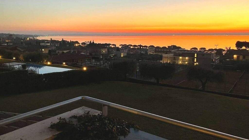 Studio zum Kauf 495.000 € 3 Zimmer 67 m² 1. Geschoss frei ab sofort Lazise 37017