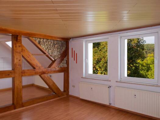 Wohnung zur Miete 365 € 3 Zimmer 67,6 m² 3. Geschoss Leonhardtstraße 2 Greiz Greiz 07973