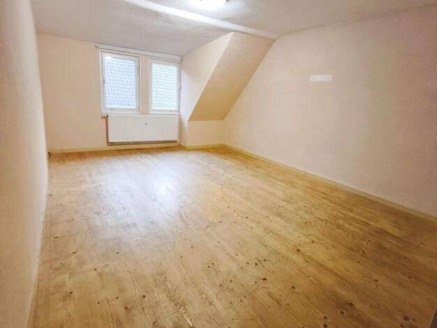 Wohnung zur Miete 900 € 4,5 Zimmer 115 m² 3. Geschoss Sulz Sulz am Neckar 72172