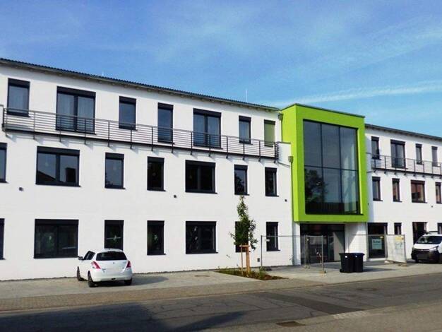 Praxis zur Miete 2.850 € 210 m² Bürofläche Erlenbach 63906