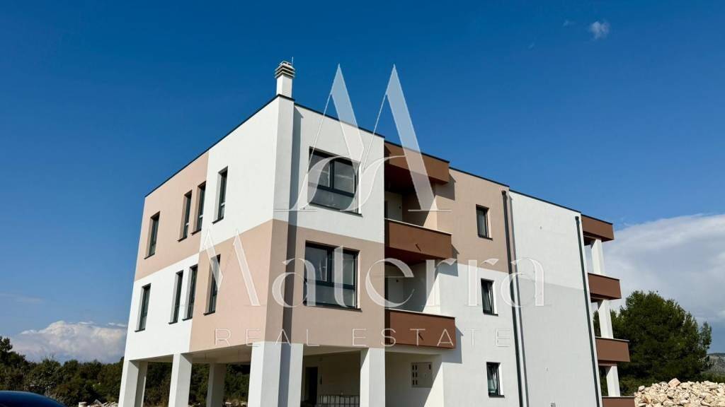 Wohnung zum Kauf 190.000 € 2 Zimmer 62 m² 1. Geschoss Brodarica, Sibenik - Okolica Sibenik