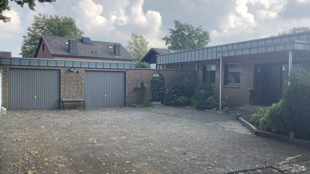 Bungalow zum Kauf als Kapitalanlage geeignet 355.000 € 1 Zimmer 615 m² Grundstück Amselweg 6 Gronau 48599