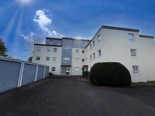 Wohnung zum Kauf 299.000 € 4,5 Zimmer 134 m² frei ab sofort Lindenhof Oberndorf 78727