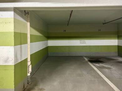 Tiefgaragenstellplatz zur Miete 80 € Bahnhofstr. 27 Gleißbühl Nürnberg 90402