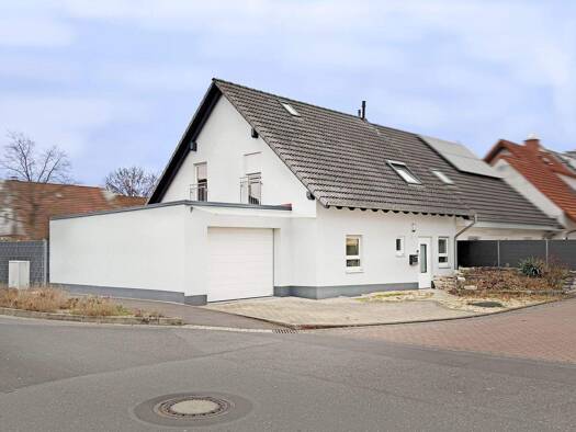 Einfamilienhaus zum Kauf 599.000 € 4 Zimmer 130 m² 330 m² Grundstück Ringheim Großostheim 63762