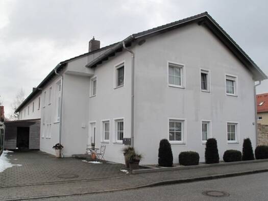 Studio zur Miete 775 € 2 Zimmer 43 m² 1. Geschoss frei ab 01.04.2026 Römerstraße 16 Notzing Oberding 85445