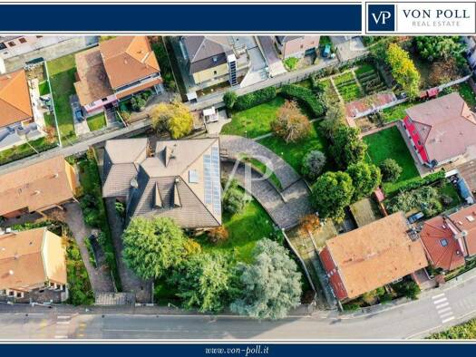 Gewerbeobjekt zum Kauf als Kapitalanlage geeignet 1.150.000 € 10 Zimmer 983 m² Via Madonna 83 Bollate 20021