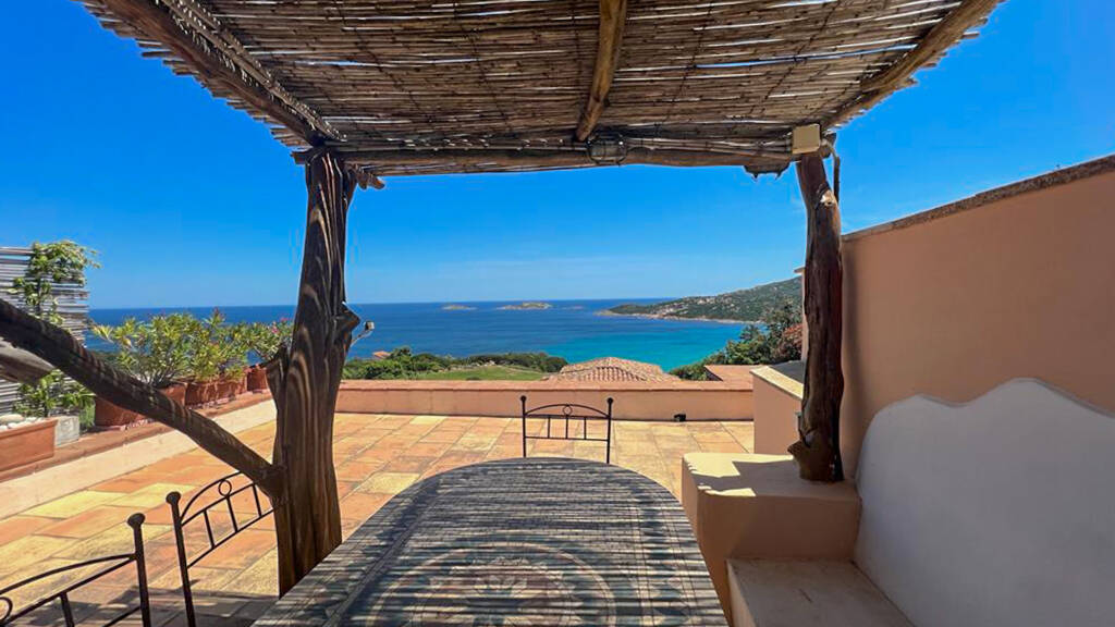 Mehrfamilienhaus zum Kauf 2.500.000 € 11 Zimmer 160 m² 1.000 m² Grundstück Arzachena 07021