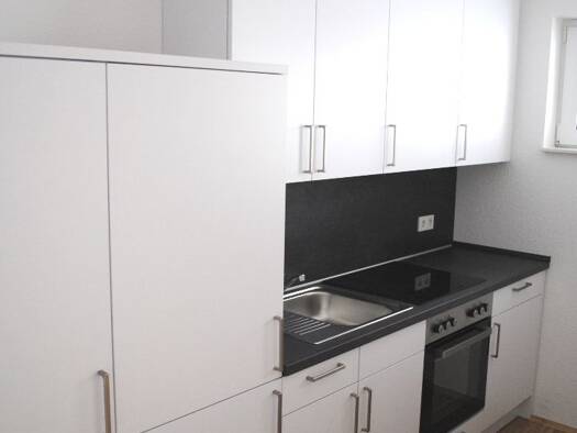 Wohnung zur Miete 610 € 1 Zimmer 37,5 m² 1. Geschoss frei ab sofort Alemannstraße 17 Vahrenwald Hannover 30165