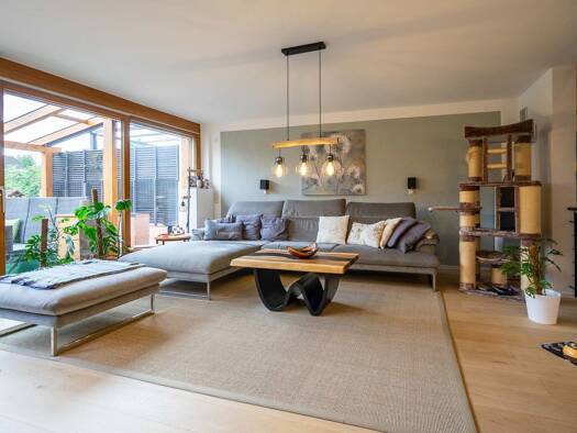 Reihenmittelhaus zum Kauf 635.000 € 5,5 Zimmer 185 m² 194 m² Grundstück Laichingen 89150