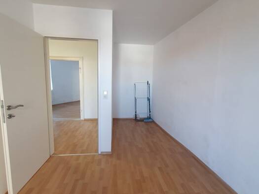 Wohnung zur Miete 311 € 3 Zimmer 56,4 m² 2. Geschoss Neunkirchen 2620