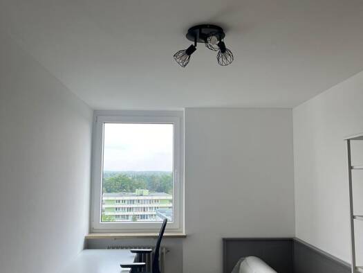 Wohnung zur Miete 490 € 1 Zimmer 18 m² Geschoss 7/8 frei ab sofort Rennesstraße 41 Sieglitzhof Erlangen 91054