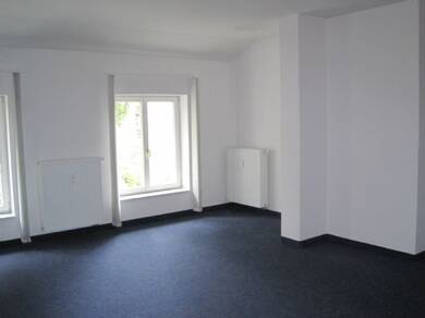 WG-Zimmer zur Miete 188 € 36 m² Dachgeschoss frei ab sofort An der Waisenhausmauer 11 Innenstadt Halle (Saale) 06108