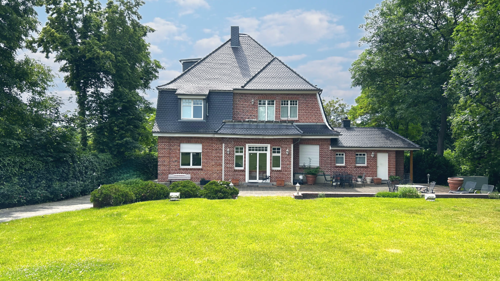 Villa zum Kauf 745.000 € 11 Zimmer 317 m² 2.537 m² Grundstück Weißenfels 06667