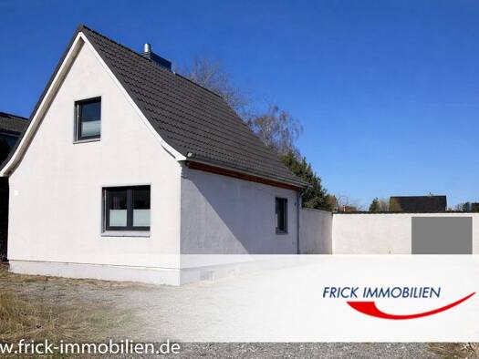 Einfamilienhaus zum Kauf 178.000 € 3 Zimmer 82 m² 825 m² Grundstück Oldenburg Oldenburg in Holstein 23758