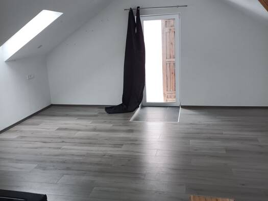 Loft zur Miete 600 € 2 Zimmer 60 m² Geschoss 1/2 frei ab sofort Külbingen Petersaurach 91580