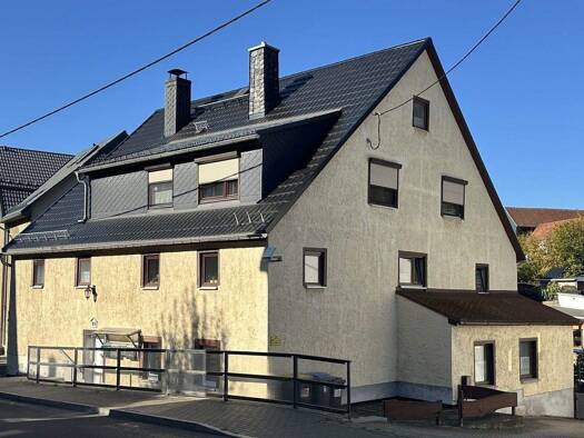 Mehrfamilienhaus zum Kauf als Kapitalanlage geeignet 59.000 € 11 Zimmer 241 m² 390 m² Grundstück Leubsdorf 09573