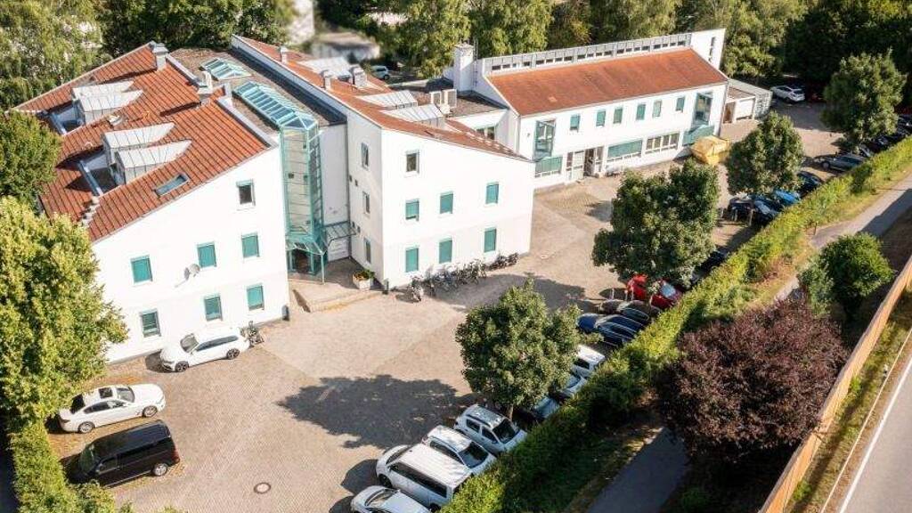 Büro zur Miete provisionsfrei 1.520 € 151,2 m² Bürofläche Gutenbergstraße 13 Puchheim Bahnhof Puchheim 82178