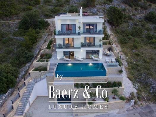 Villa zum Kauf 1.800.000 € 4 Zimmer 330 m² 688 m² Grundstück Rogoznica