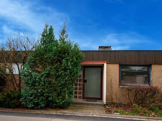 Einfamilienhaus zum Kauf 399.000 € 5 Zimmer 128 m² 281 m² Grundstück frei ab sofort Lilienweg 21 Mühlheim Mühlheim am Main 63165