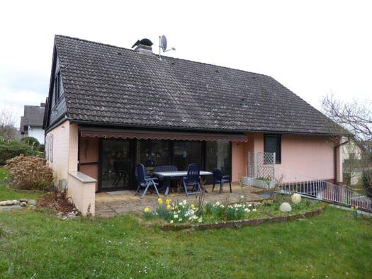 Einfamilienhaus zum Kauf 649.000 € 5 Zimmer 245 m² 795 m² Grundstück Niedernhausen 65527