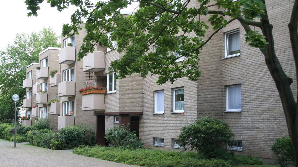 Studio zur Miete 404 € 1 Zimmer 38 m² EG frei ab 01.05.2026 Riphahnstraße 35 Seeberg Köln 50769