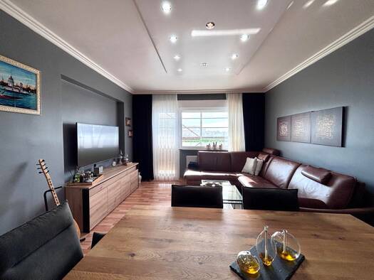 Wohnung zum Kauf 310.000 € 3 Zimmer 70 m² 5. Geschoss Gravenbruch Neu-Isenburg 63263