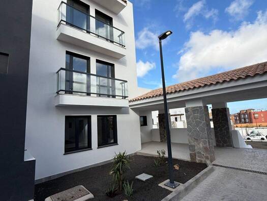 Studio zum Kauf - Erstbezug provisionsfrei 245.000 € 2 Zimmer 69 m² Calle Alcaudon 12 corralejo 35660