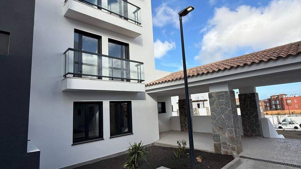 Studio zum Kauf - Erstbezug provisionsfrei 245.000 € 2 Zimmer 69 m² Calle Alcaudon 12 corralejo 35660