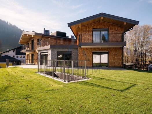 Einfamilienhaus zum Kauf 2.490.000 € 4 Zimmer 207 m² 1 m² Grundstück frei ab sofort Kitzbühel 6370
