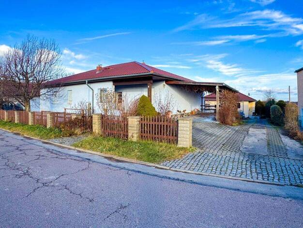 Bungalow zum Kauf 329.000 € 5 Zimmer 178,3 m² 1.571 m² Grundstück Weitzschen Klipphausen 01665