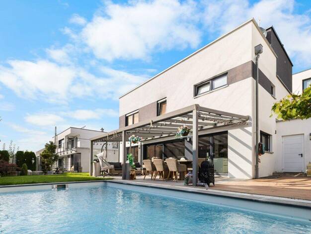 Einfamilienhaus zum Kauf 1.498.000 € 8,5 Zimmer 299 m² 465 m² Grundstück frei ab sofort Ehrenstein Blaustein 89134