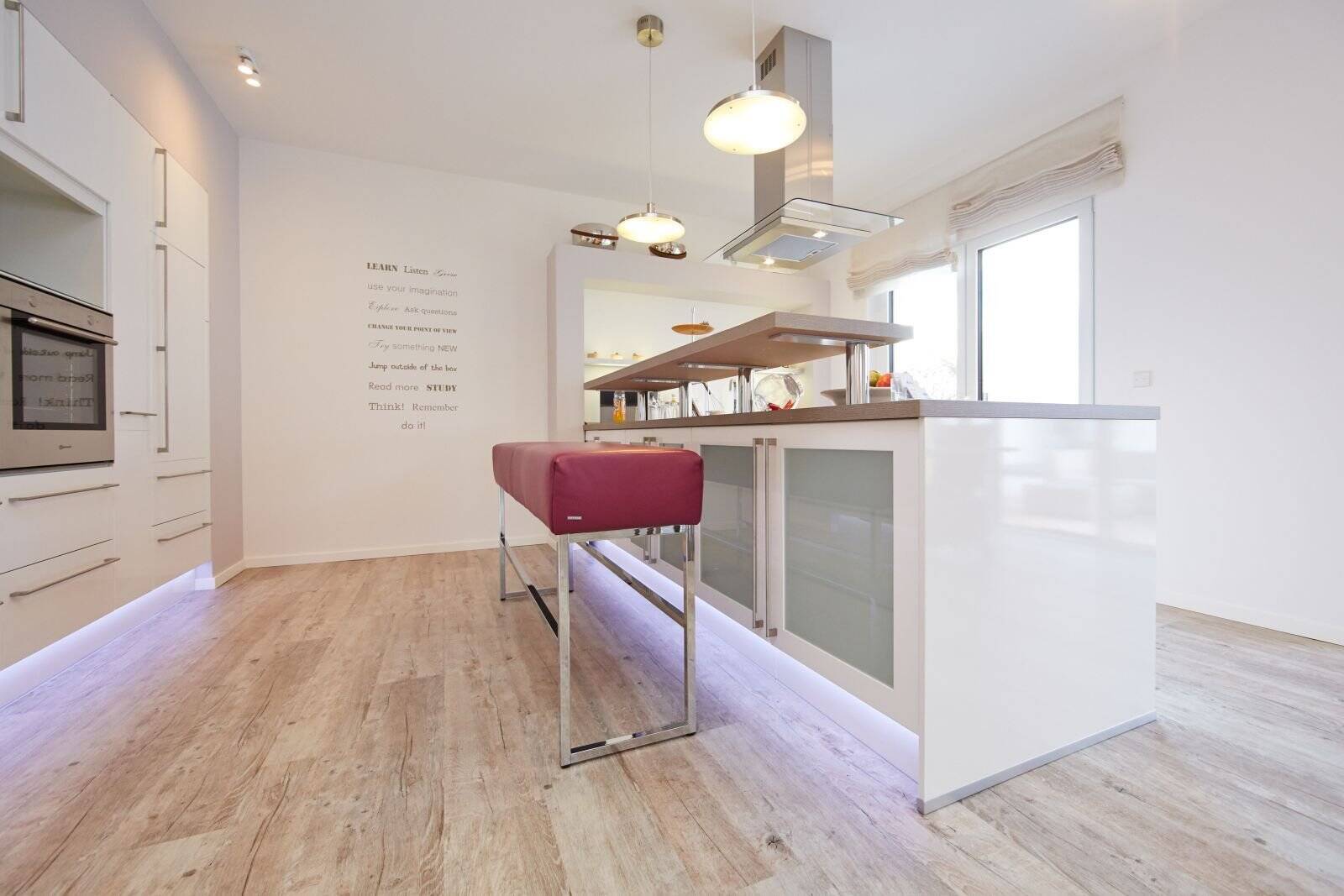 Immobilie in Erlabrunn - Individuell geplantes Einfamilienhaus in Erlabrunn - Ihr Traum vom maßgeschneiderten Wohnen - Bild 2